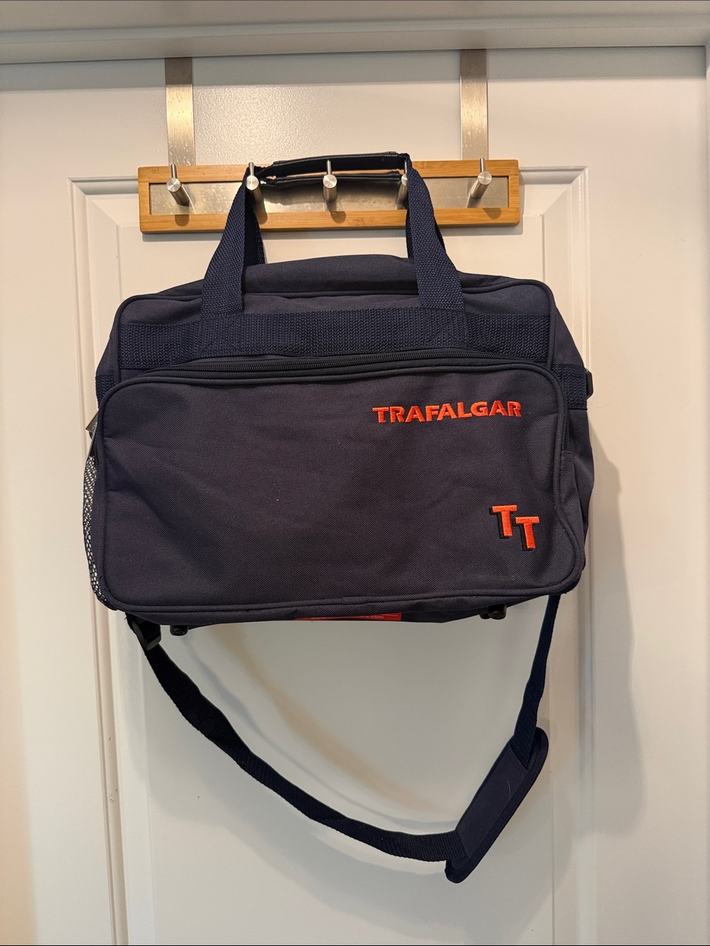 Trafalgar Navy Messenger Bag